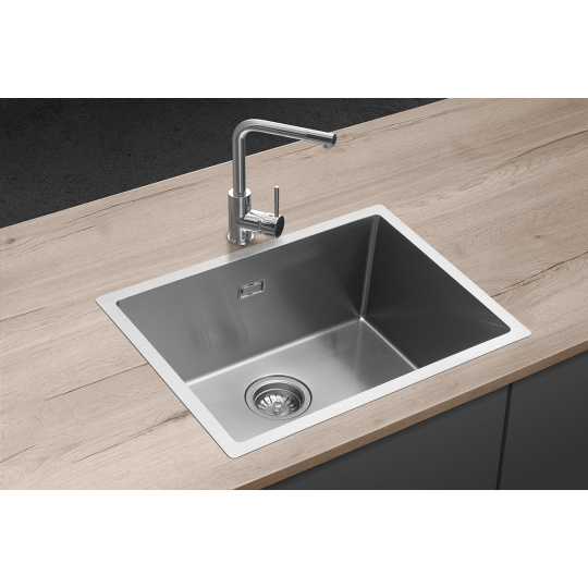 DNN1060ss Stainless steel sink without draining board NANO coat