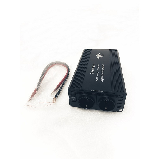 EUROCASE Měnič napětí AC 220V, 1500W (MT-MX1500)