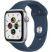 Apple Watch SE Cellular 44mm stříbrné s hlubokomořsky modrým sportovním řemínkem