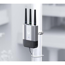 UBNT UMR - Industrial Mobile Router UBNT UMR - Industrial Mobile Router
